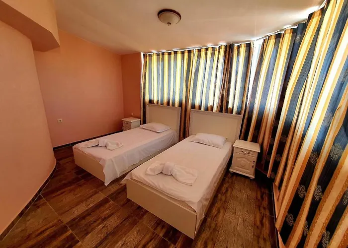 Hotel Family Paros 2